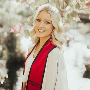 Meet your Posher, Madeline